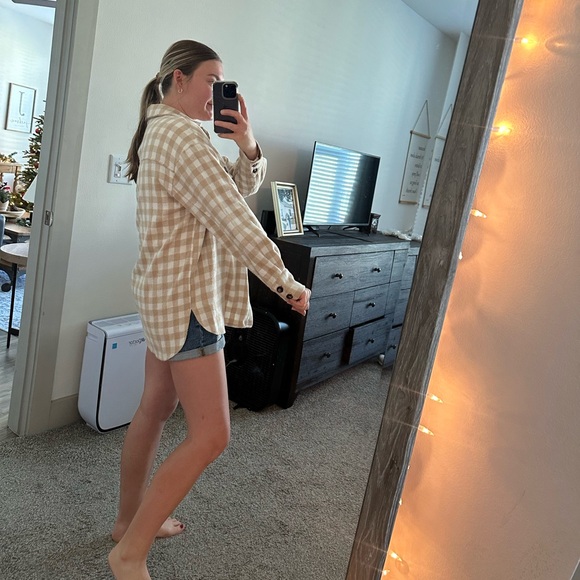 Shacket - Picture 4 of 8